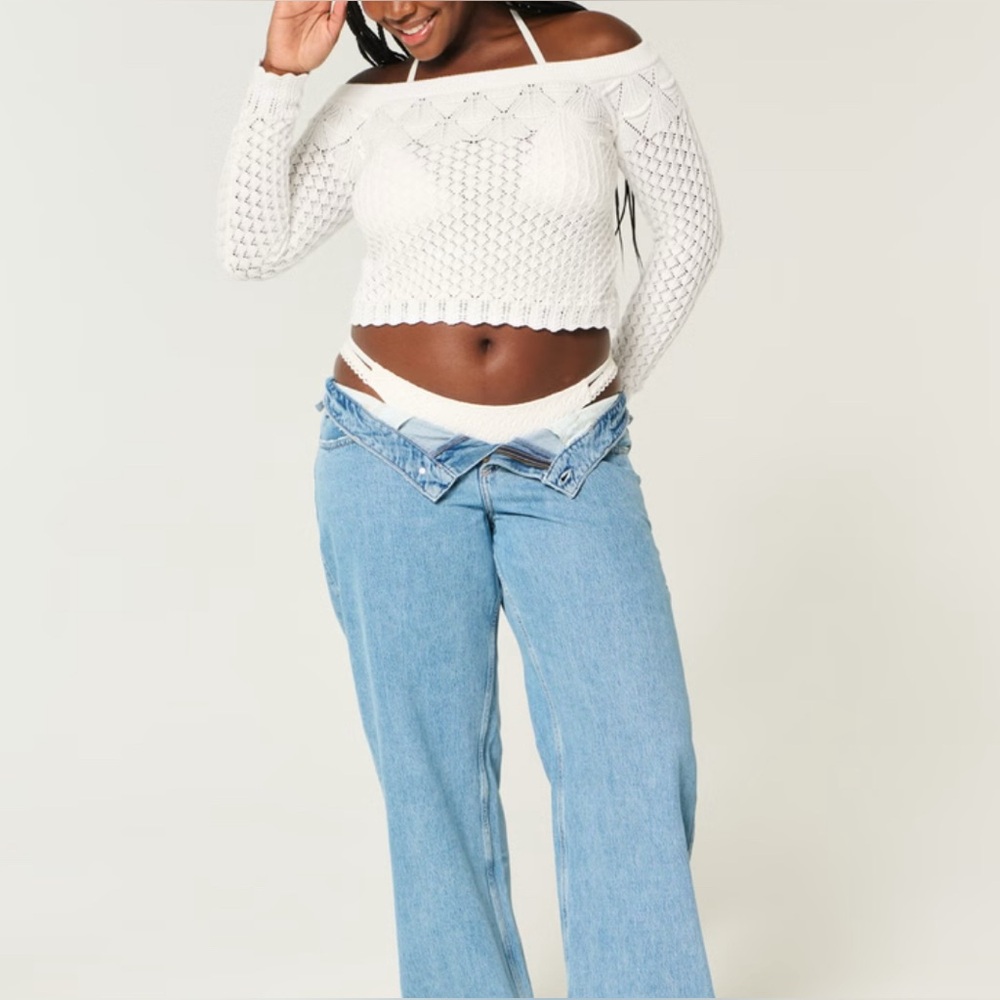 NWOT Hollister Stitchy Crochet-Style Off-the-Shoulder Sweater - Picture 3 of 8